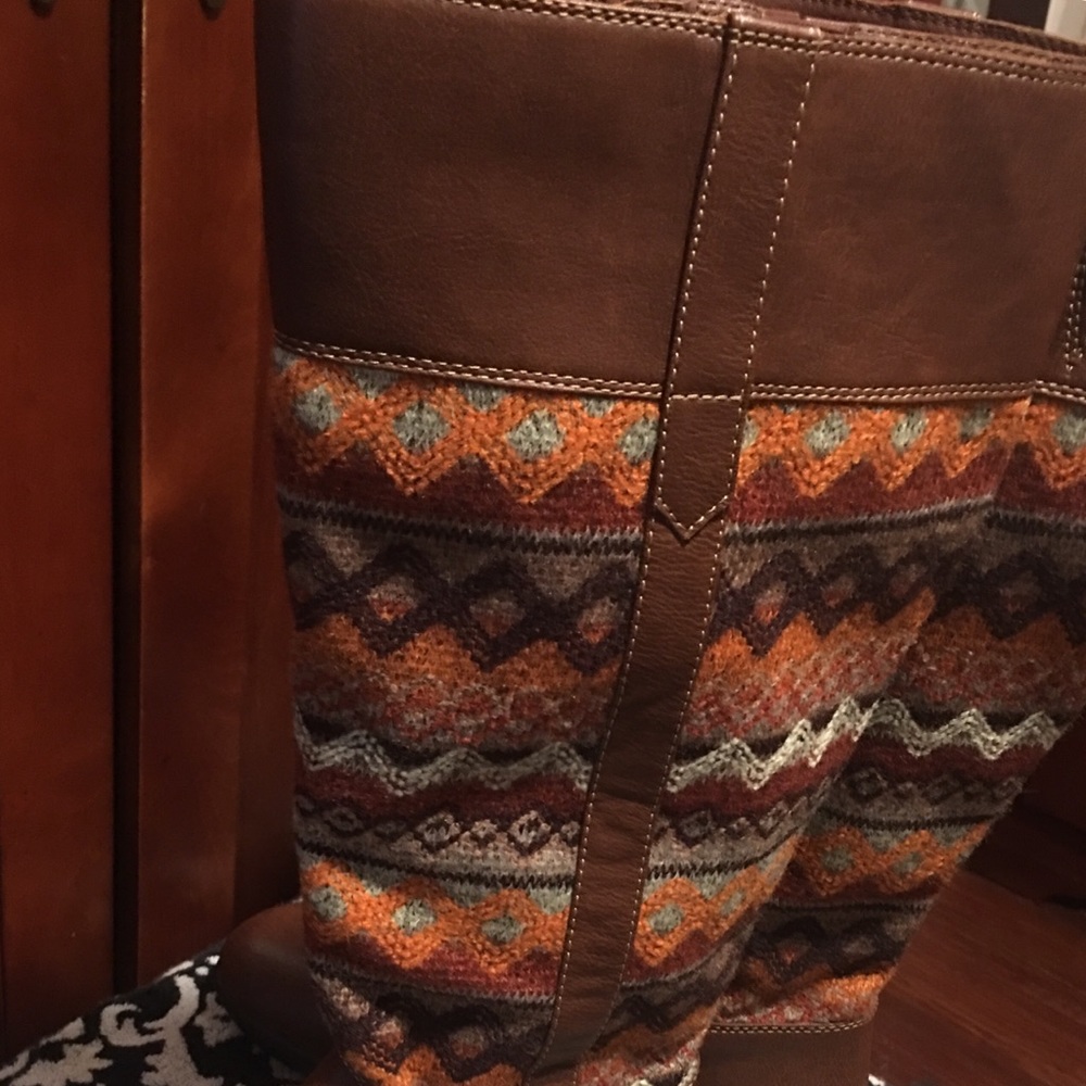 Sweater Riding Boots - Picture 3 of 4